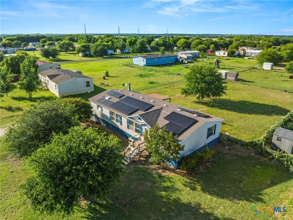 152 Hillside Drive Troy, TX 76579