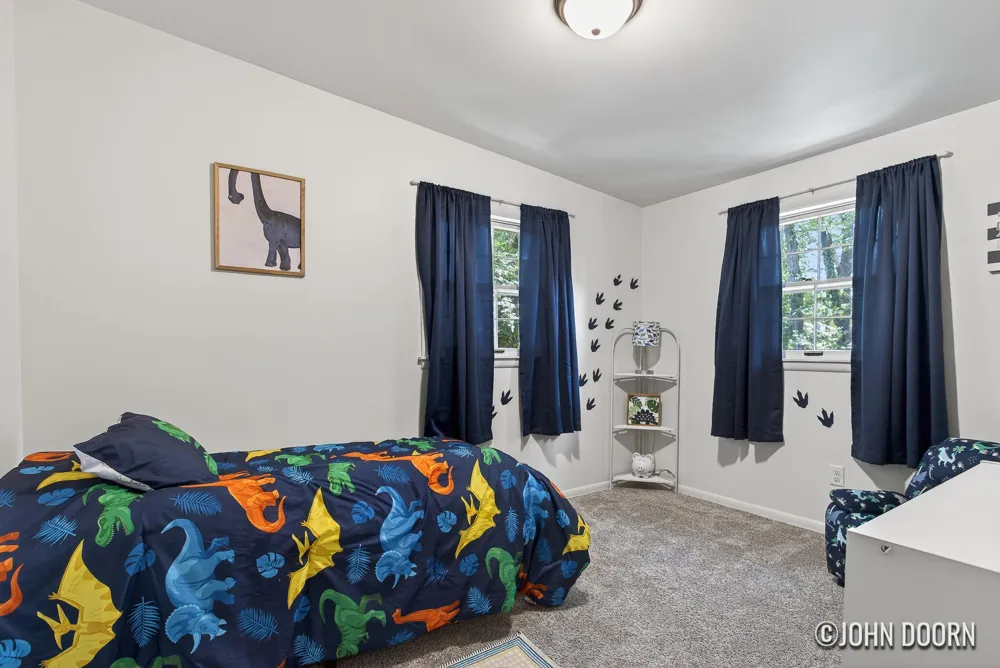 2246 Holliday Drive SW Wyoming City, MI 49519
