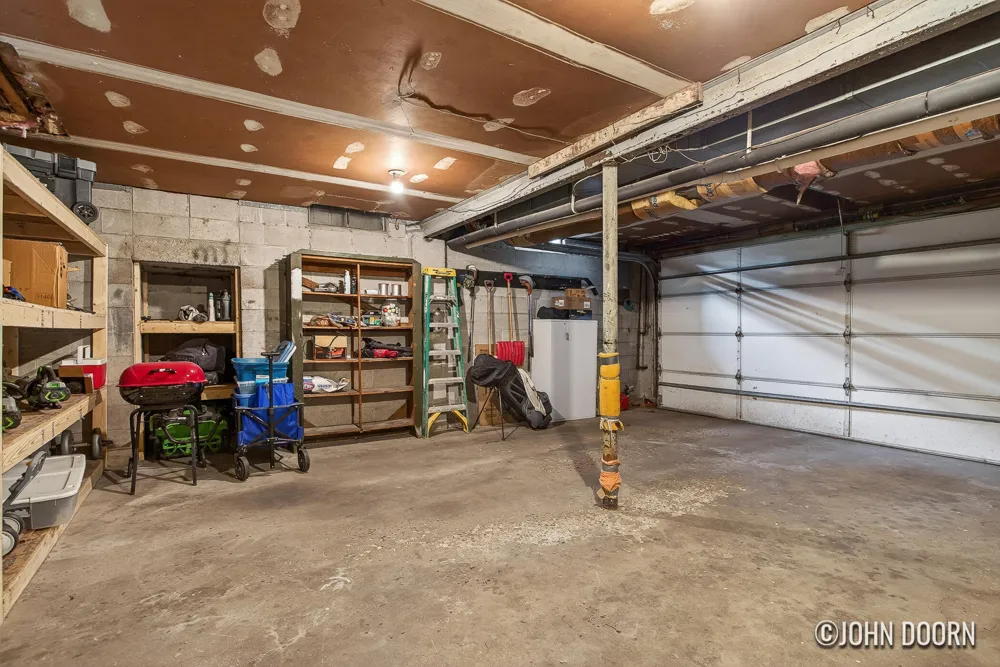 2246 Holliday Drive SW Wyoming City, MI 49519