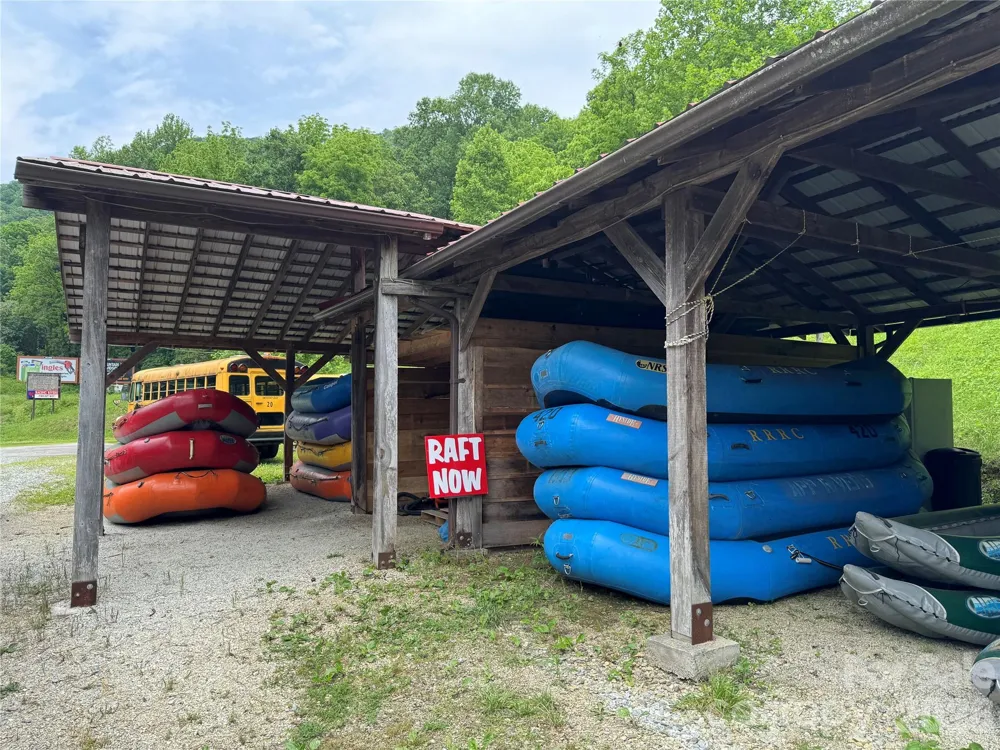 10811 Hwy 19 W Highway W Bryson City, NC 28713
