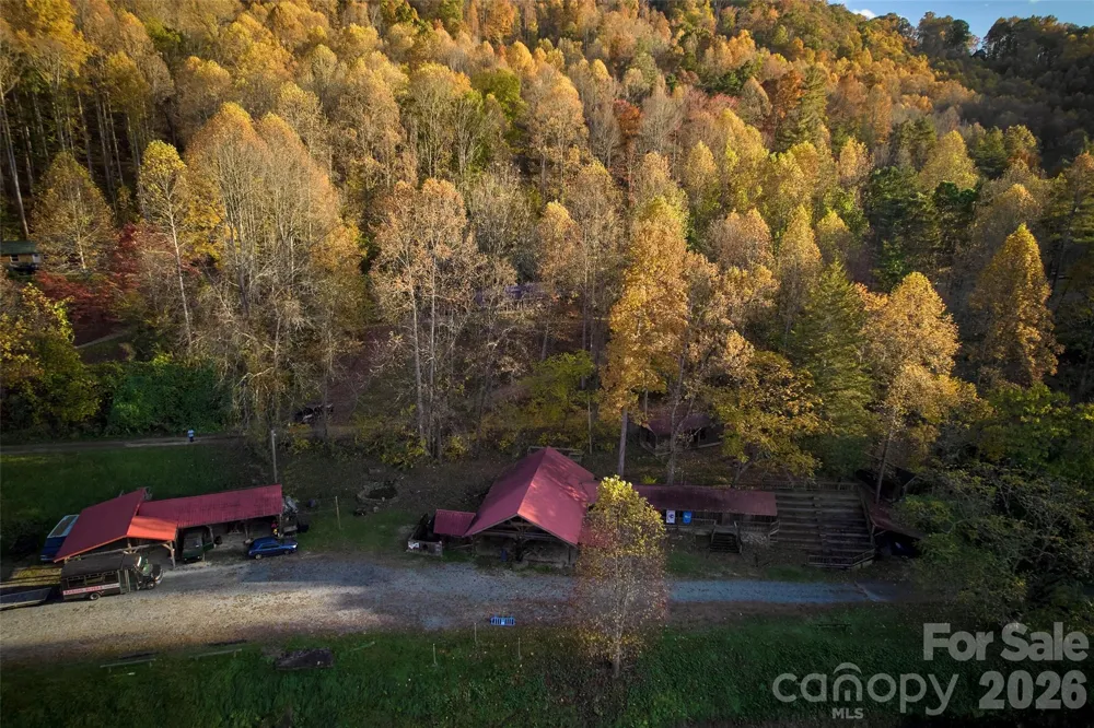 10811 Hwy 19 W Highway W Bryson City, NC 28713