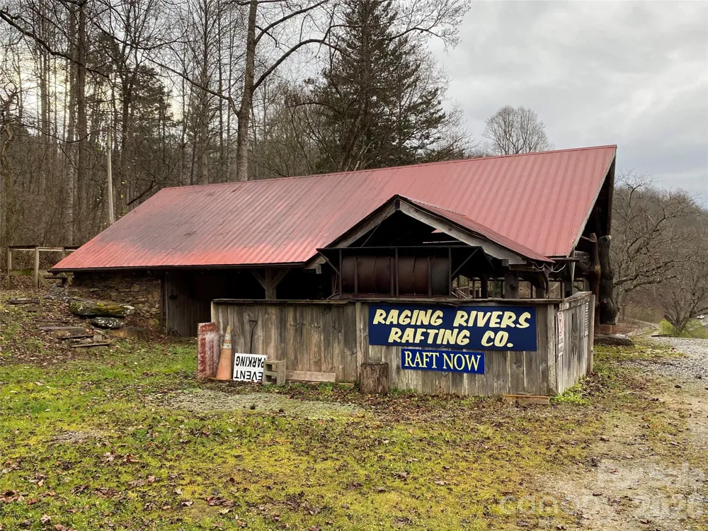 10811 Hwy 19 W Highway W Bryson City, NC 28713