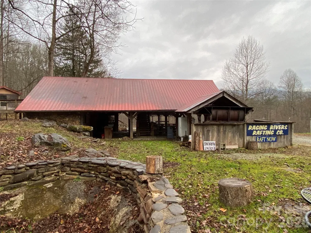 10811 Hwy 19 W Highway W Bryson City, NC 28713