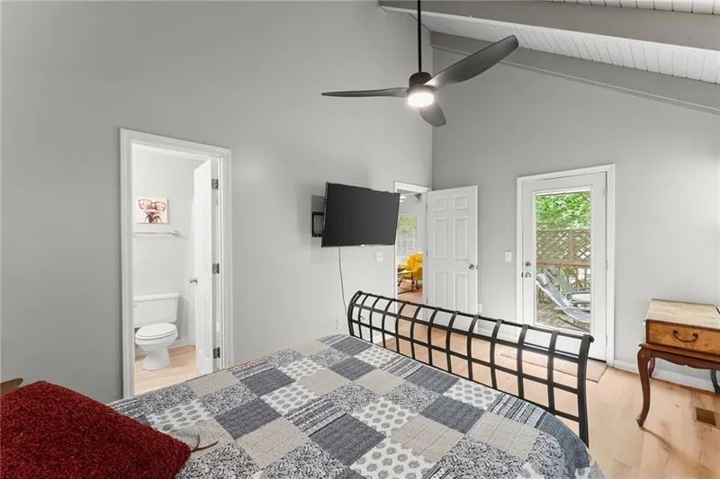 17 Dach Bruecke Gasse Helen, GA 30545