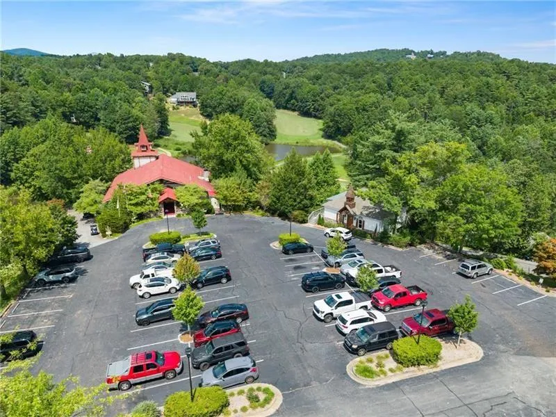 17 Dach Bruecke Gasse Helen, GA 30545