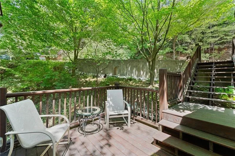 17 Dach Bruecke Gasse Helen, GA 30545