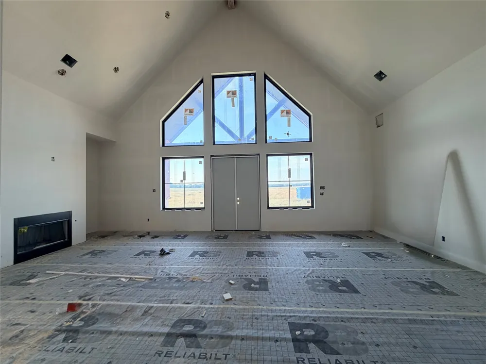 Monarch Court Poolville, TX 76487