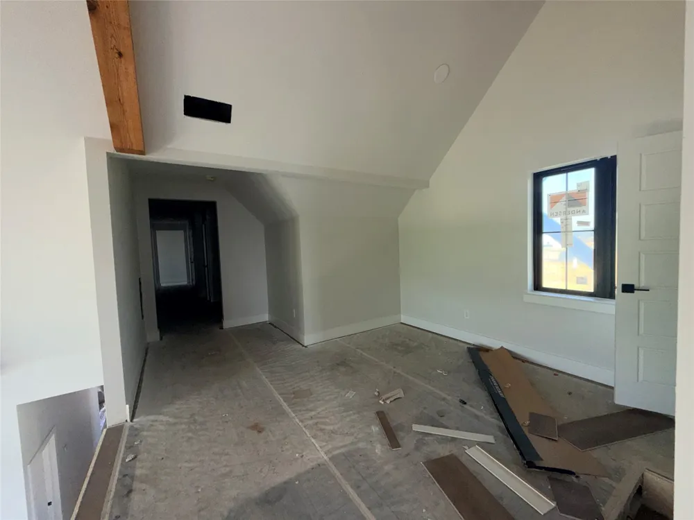 Monarch Court Poolville, TX 76487