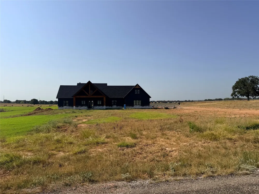 Monarch Court Poolville, TX 76487