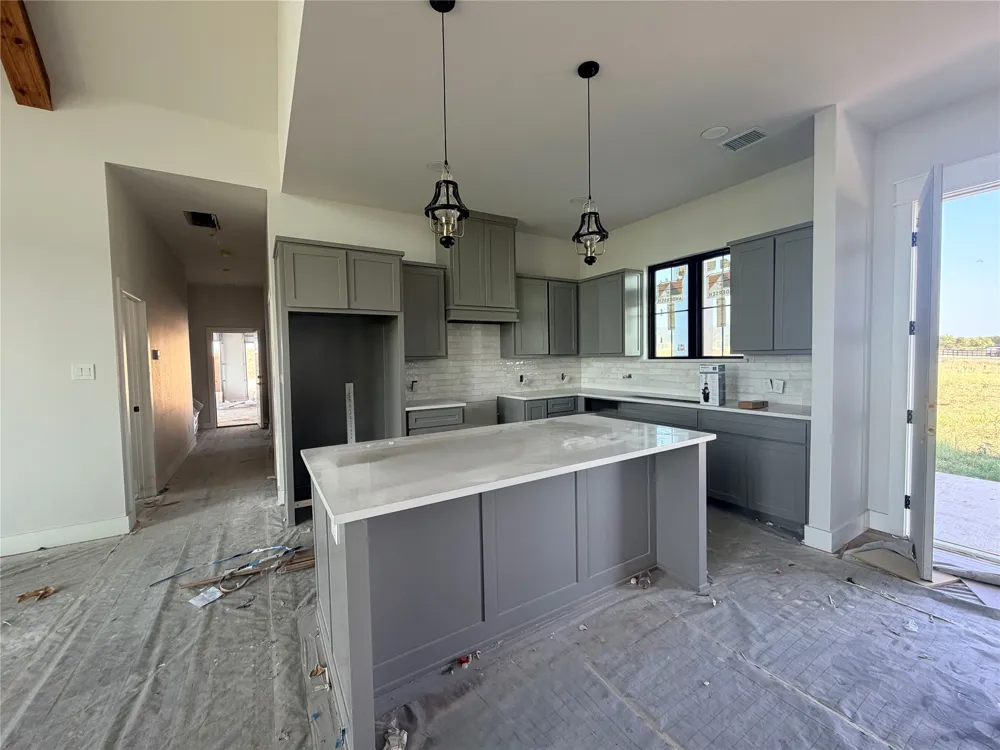 Monarch Court Poolville, TX 76487