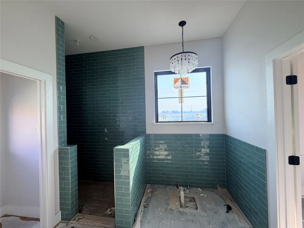 Monarch Court Poolville, TX 76487