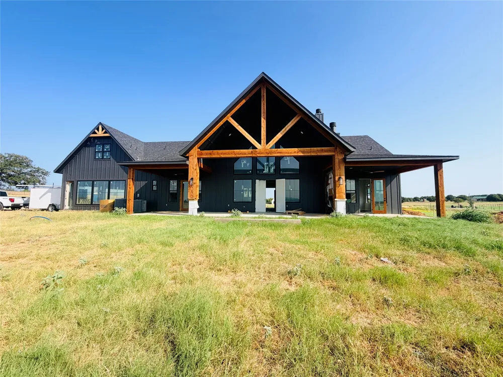 Monarch Court Poolville, TX 76487