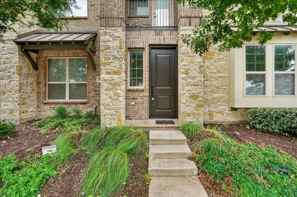 7004 Huckleberry Drive McKinney, TX 75070
