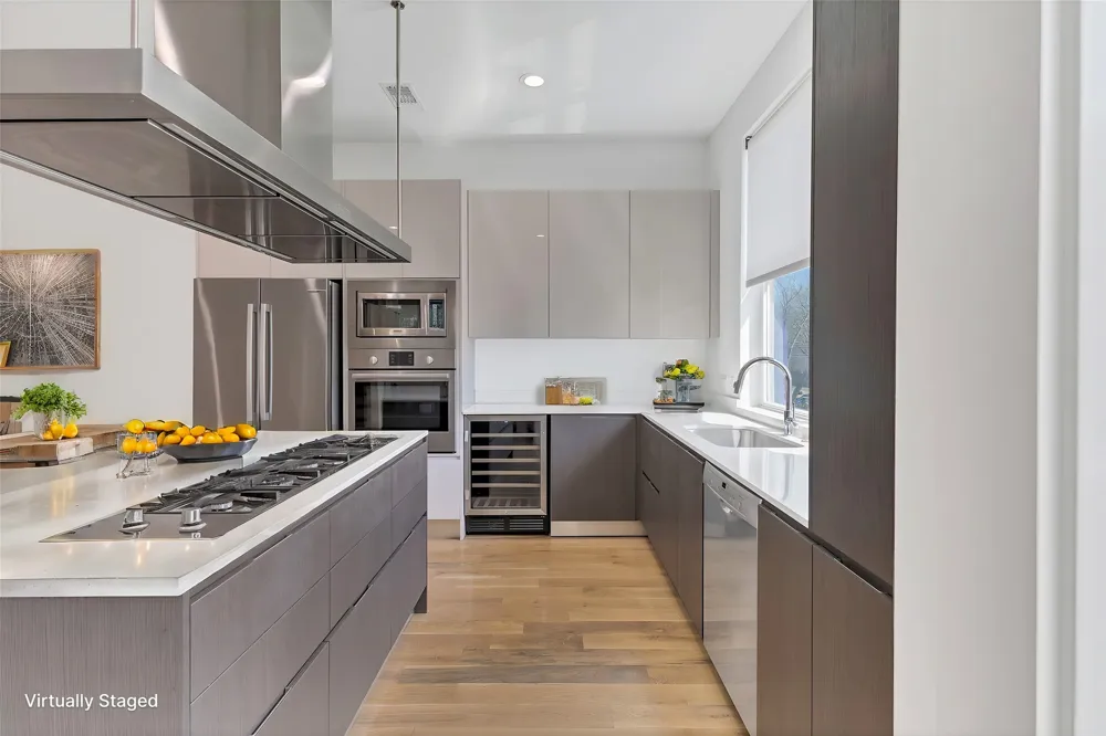 4912 Lexington Court