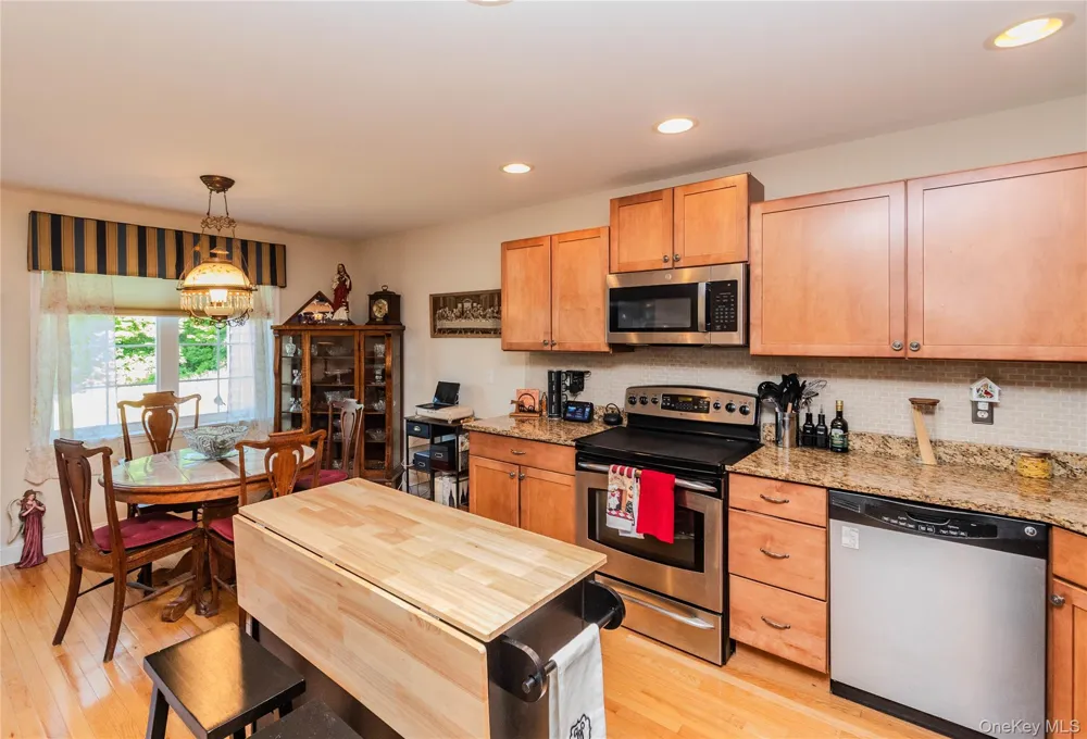 64 Hudson View Terrace Hyde Park, NY 12538