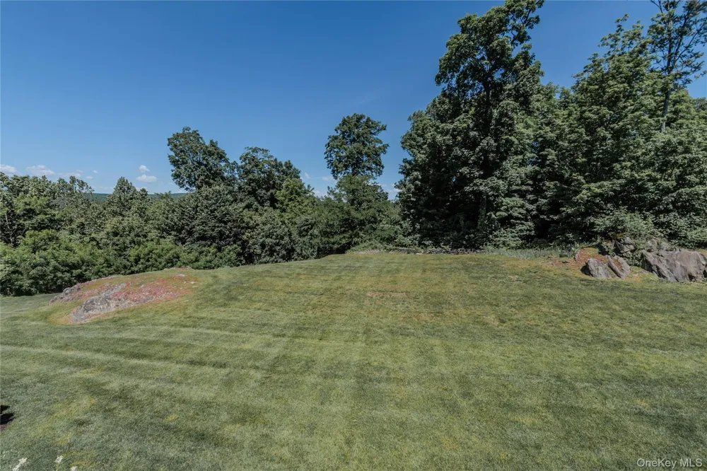 64 Hudson View Terrace Hyde Park, NY 12538