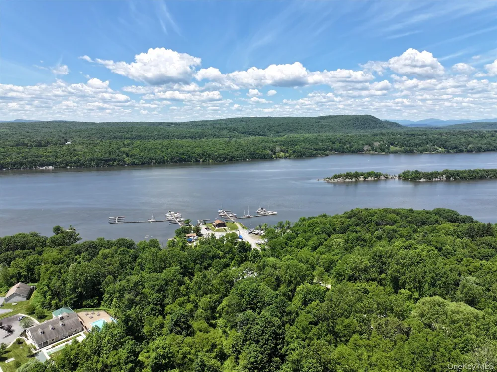 64 Hudson View Terrace Hyde Park, NY 12538