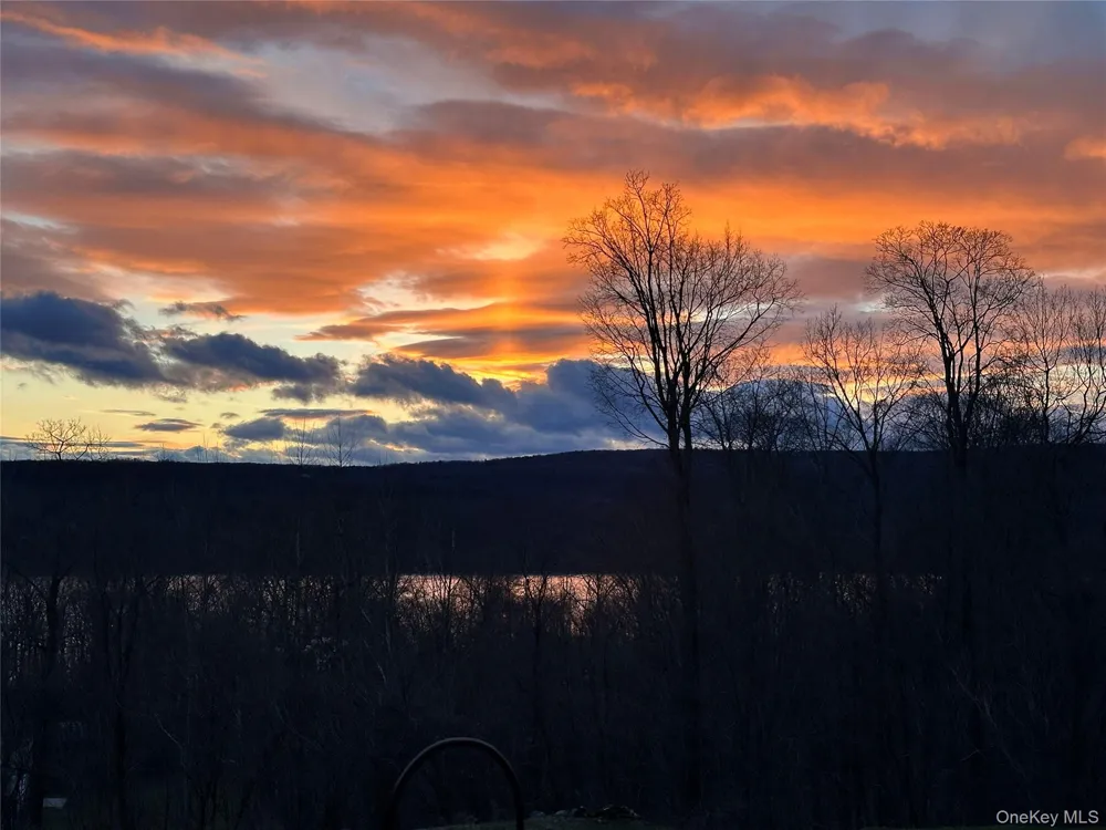 64 Hudson View Terrace Hyde Park, NY 12538
