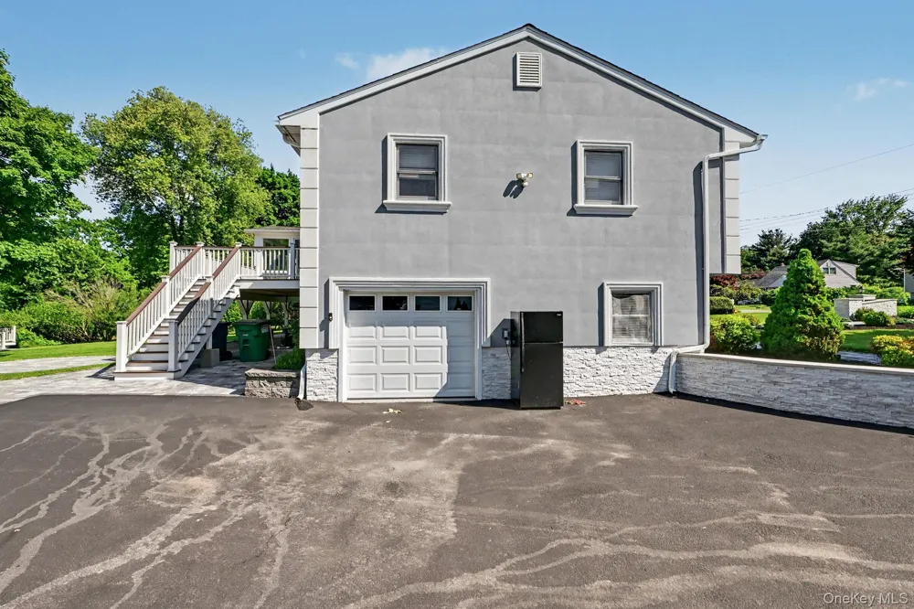 61 Friendly Road Mahopac, NY 10541