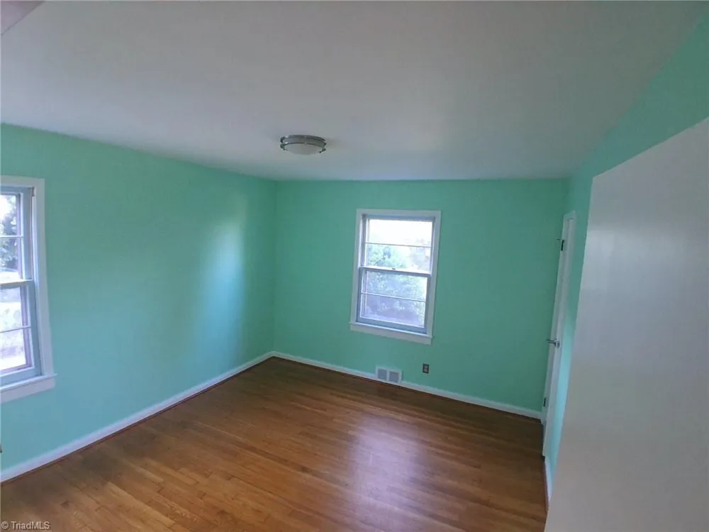 906 Childress Drive Martinsville, VA 24112