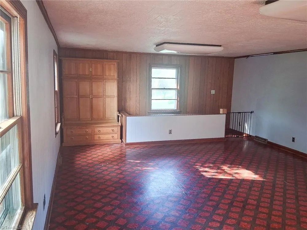 906 Childress Drive Martinsville, VA 24112