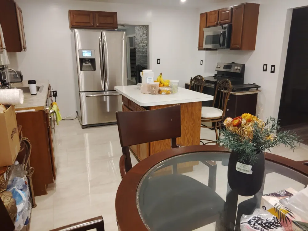 13775 mesmer Road Berlin Township, MI 48002