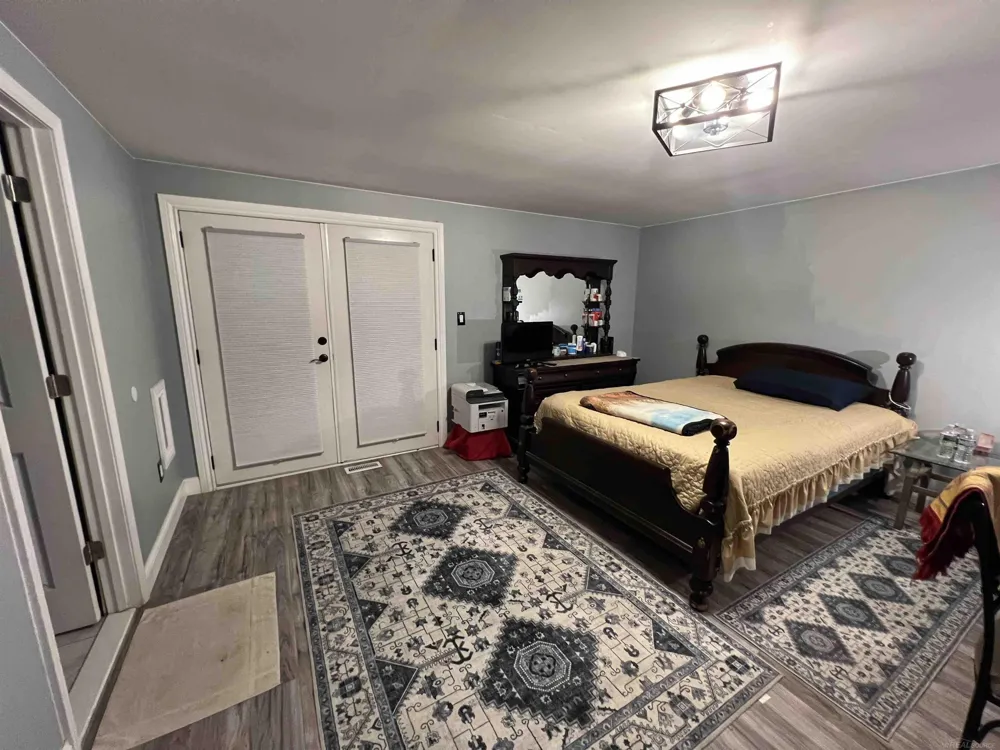 13775 mesmer Road Berlin Township, MI 48002