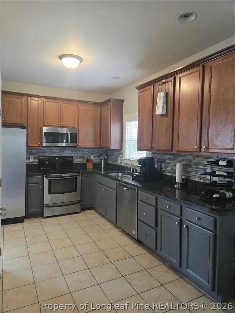 7290 Sandcastle Lane Linden, NC 28356