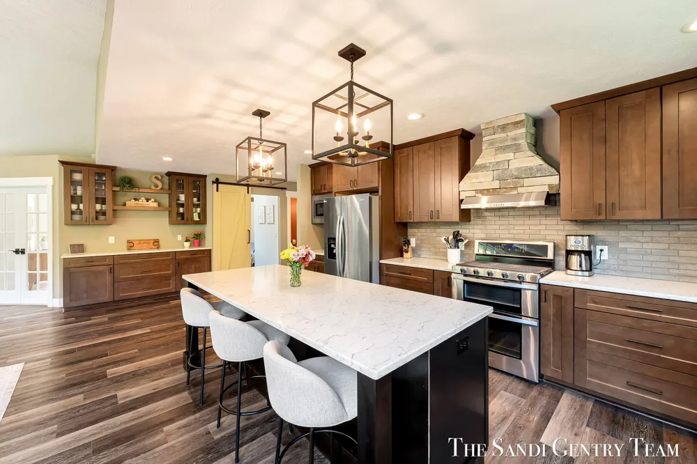 12400 Lincoln Farms Drive Grand Haven, MI 49417
