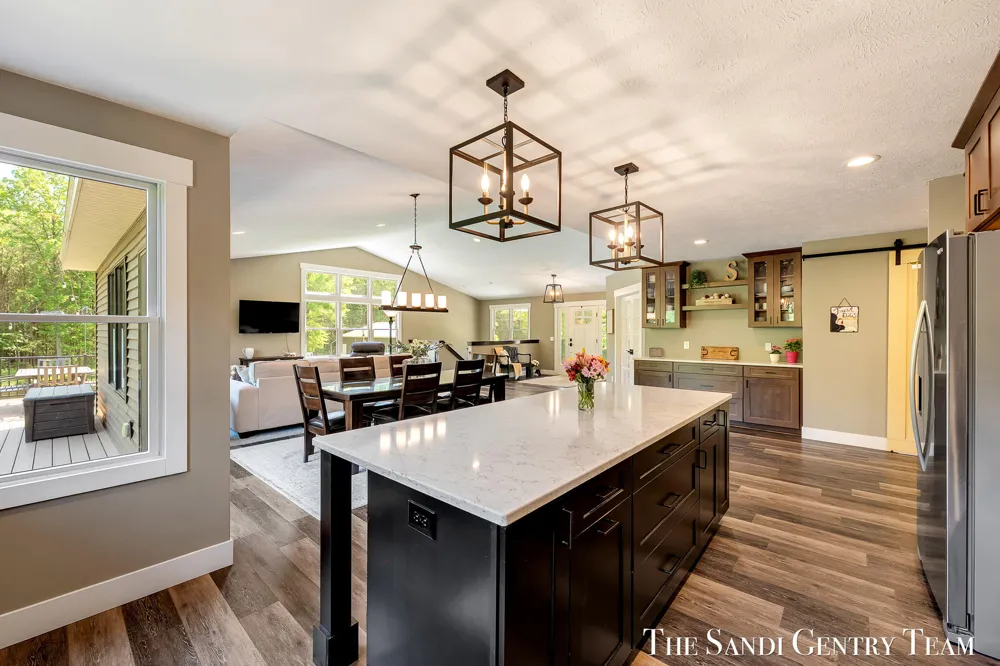 12400 Lincoln Farms Drive Grand Haven, MI 49417