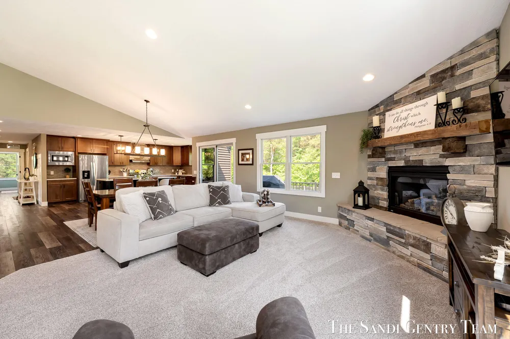 12400 Lincoln Farms Drive Grand Haven, MI 49417