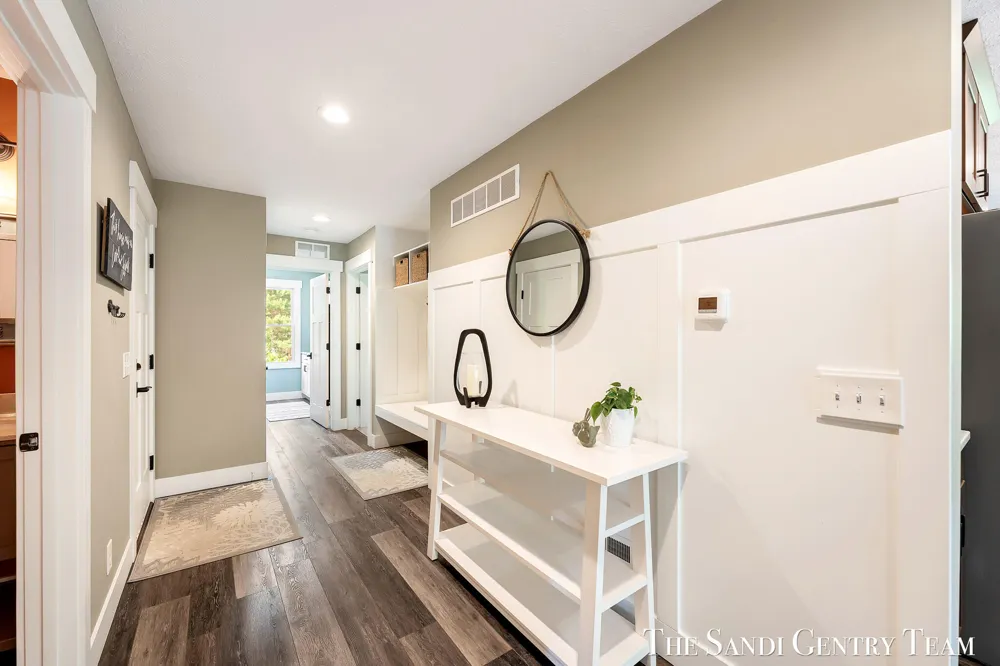 12400 Lincoln Farms Drive Grand Haven, MI 49417