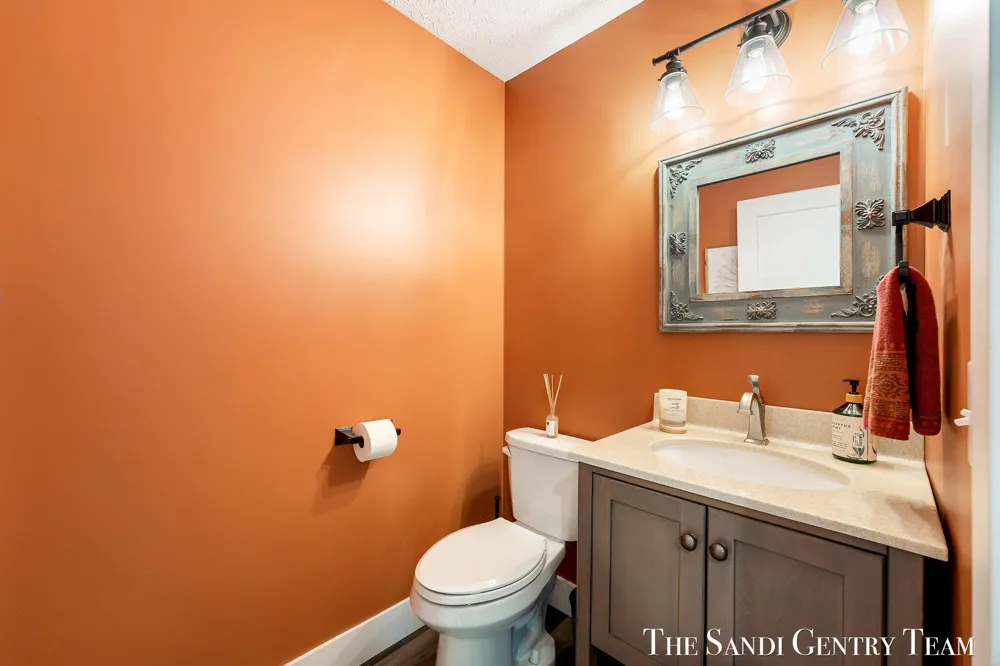 12400 Lincoln Farms Drive Grand Haven, MI 49417