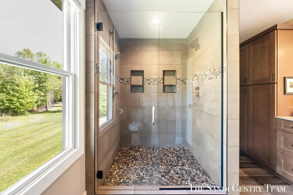 12400 Lincoln Farms Drive Grand Haven, MI 49417