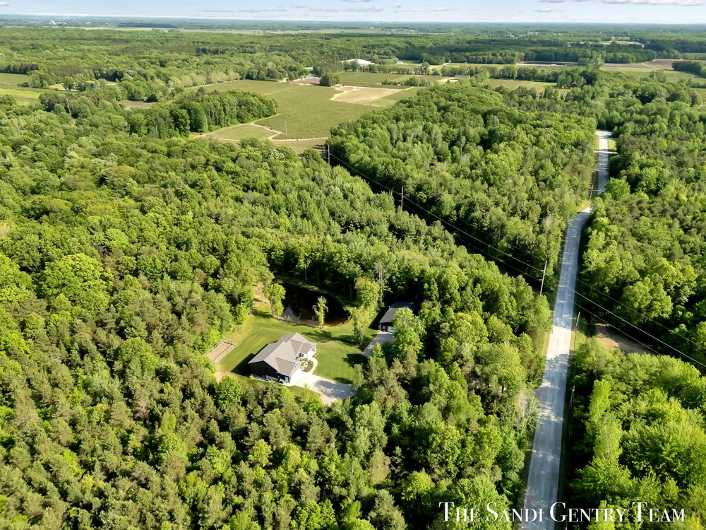 12400 Lincoln Farms Drive Grand Haven, MI 49417