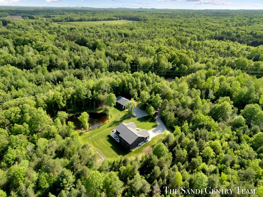 12400 Lincoln Farms Drive Grand Haven, MI 49417