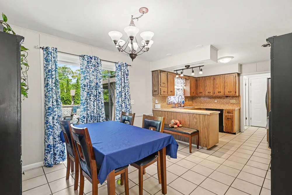 1852 Castle Avenue Norton Shores City, MI 49441