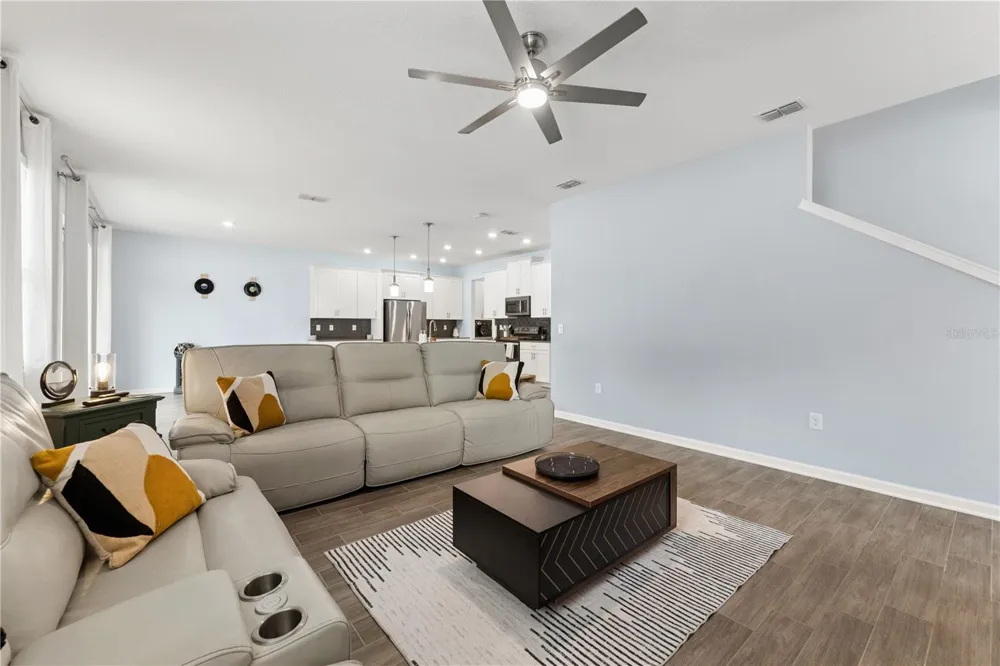1855 BLACK MAPLE PLACE Ocoee, FL 34761