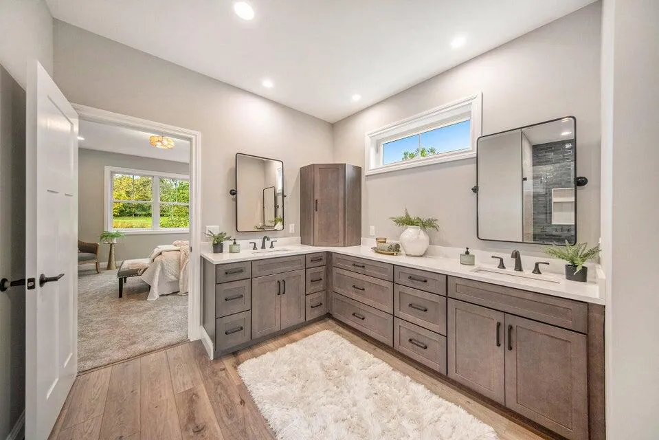 5182 Grande View Lane Jackson, MI 49201