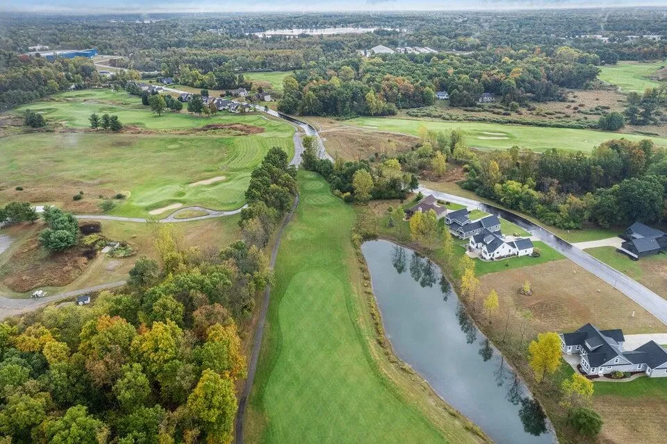 5182 Grande View Lane Jackson, MI 49201
