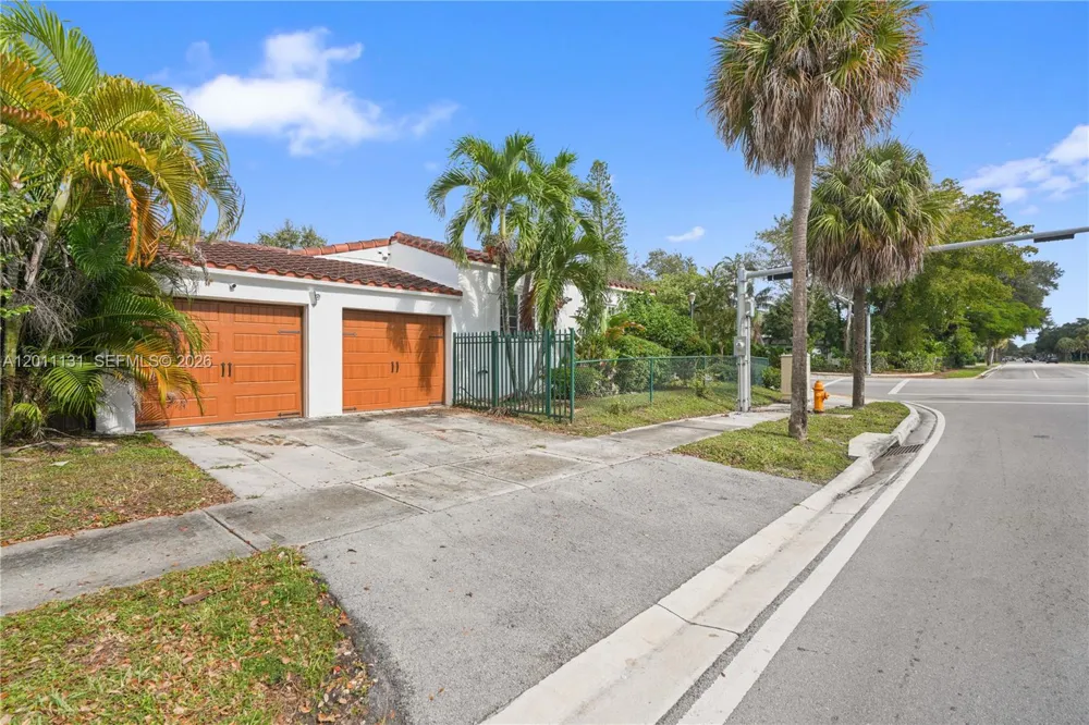 9500 Miami Ave Miami Shores, FL 33150