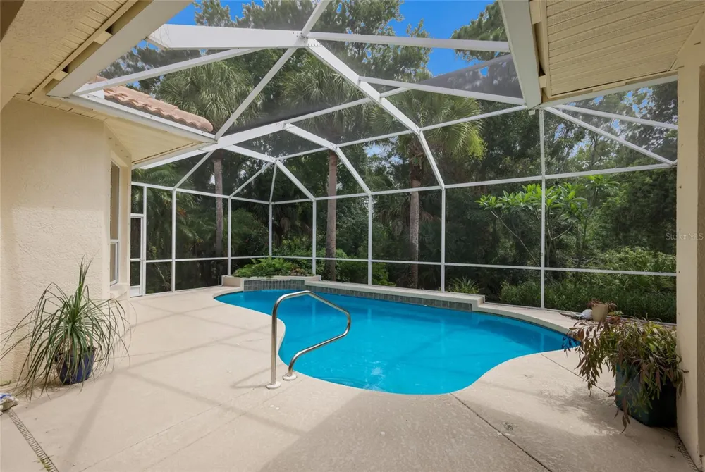 8005 WATERVIEW BOULEVARD Lakewood Ranch, FL 34202