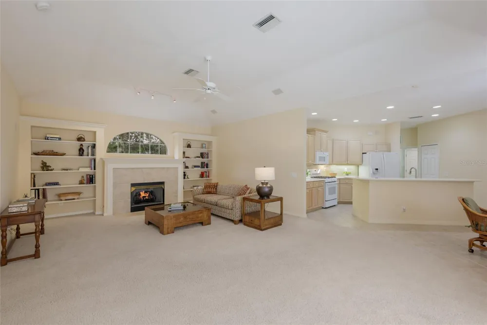 8005 WATERVIEW BOULEVARD Lakewood Ranch, FL 34202