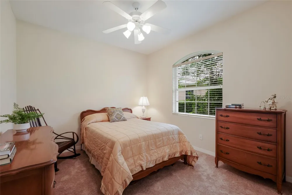 8005 WATERVIEW BOULEVARD Lakewood Ranch, FL 34202