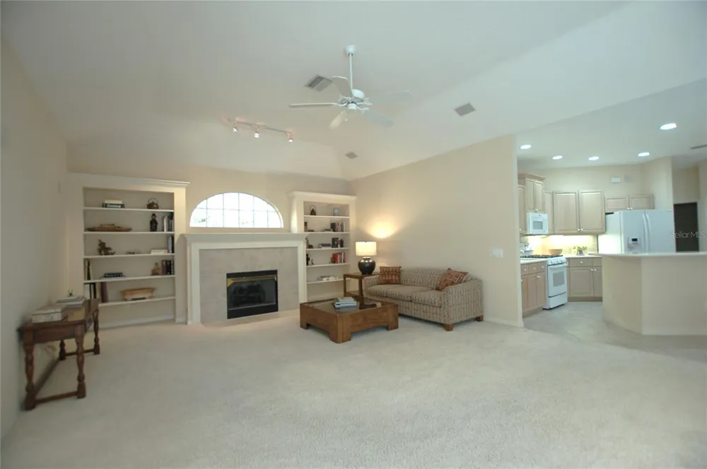 8005 WATERVIEW BOULEVARD Lakewood Ranch, FL 34202