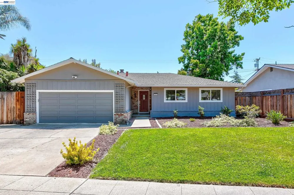 1624 English Dr