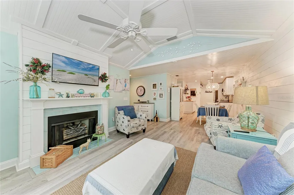 4512 CITATION LANE #D Sarasota, FL 34233