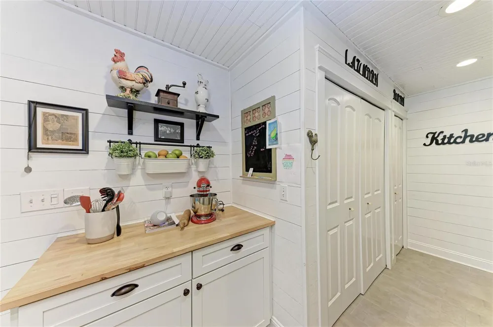 4512 CITATION LANE #D Sarasota, FL 34233
