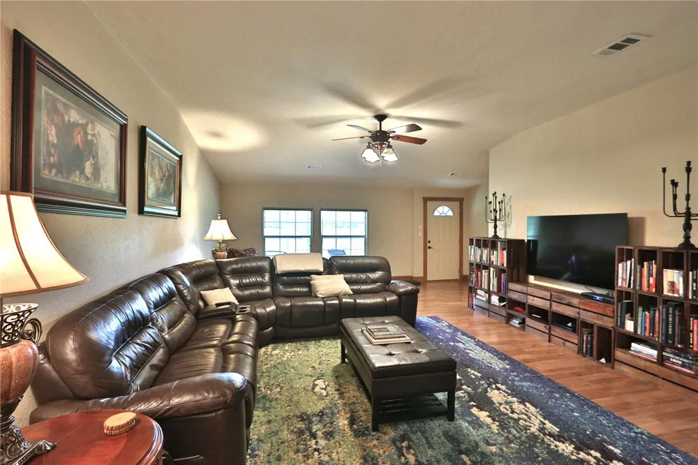 19431 NE 17TH PLACE Williston, FL 32696