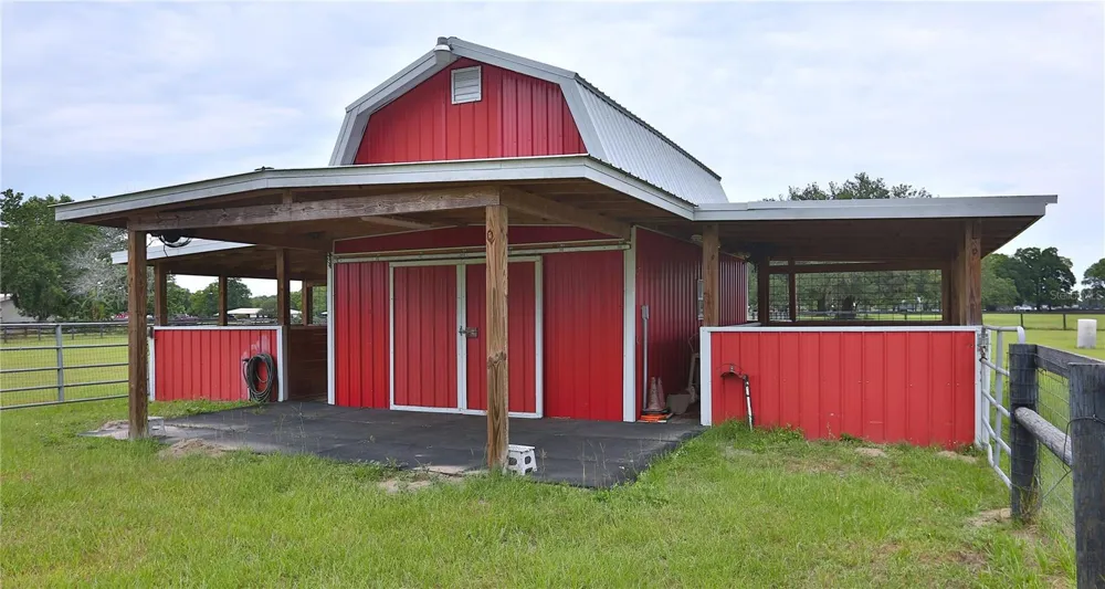 19431 NE 17TH PLACE Williston, FL 32696